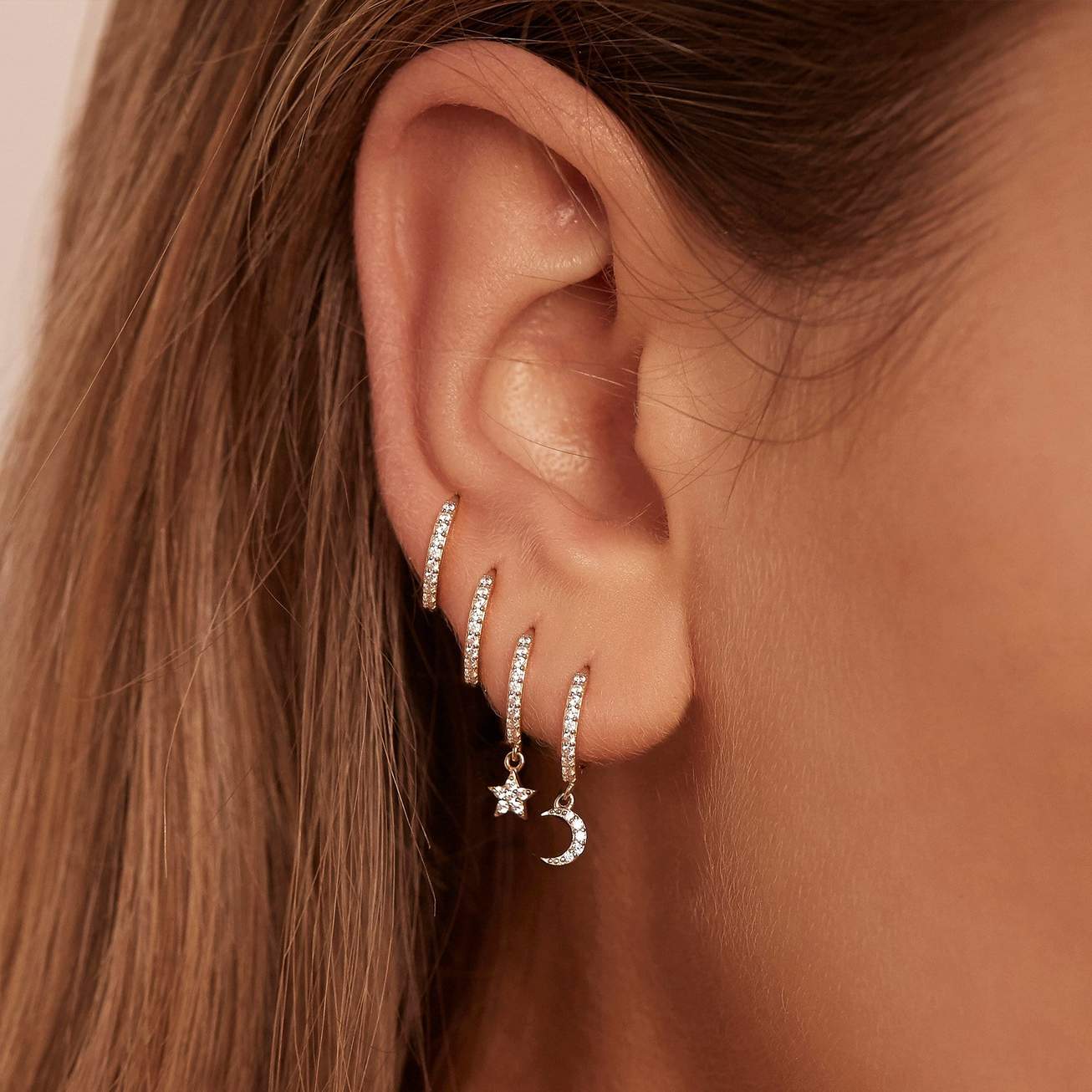 0.04 Carat Round Lab Grown Diamond Hoop Earring 10