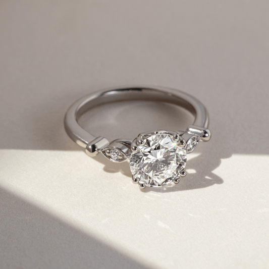 Solitaire-Oval Lab Grown Diamond Engagement Ring