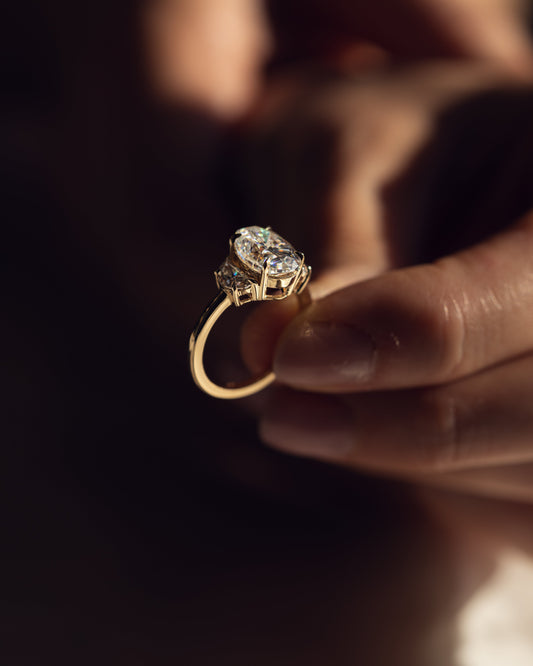 4.0 CT Oval Cut Three Stone Lab Grown Diamond Engagement Ring