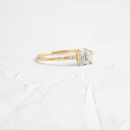 Solitaire-Oval Lab Grown Diamond Engagement Ring