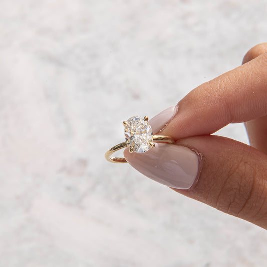 Solitaire-Oval Lab Grown Diamond Engagement Ring