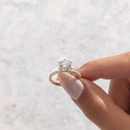 Solitaire-Oval Lab Grown Diamond Engagement Ring