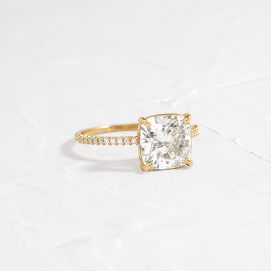 Solitaire-Oval Lab Grown Diamond Engagement Ring