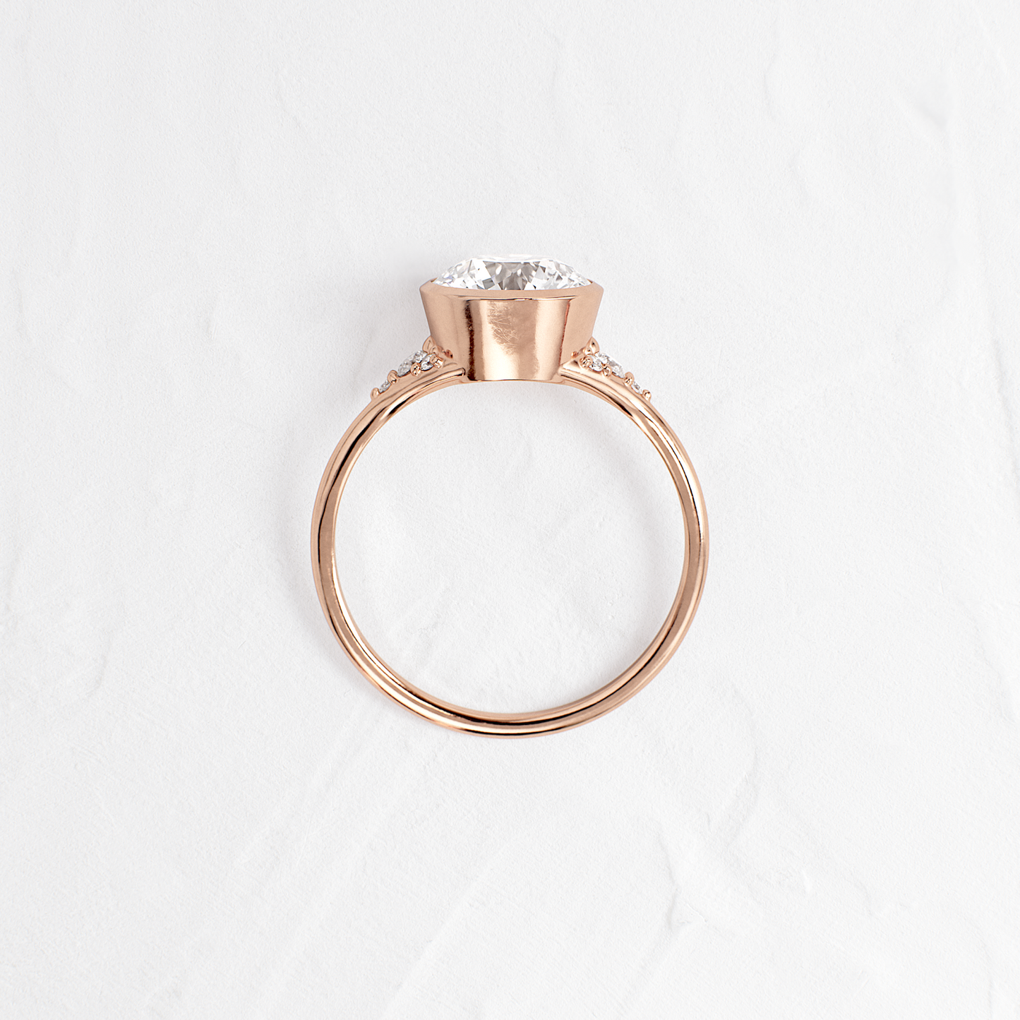 Solitaire-Oval Lab Grown Diamond Engagement Ring