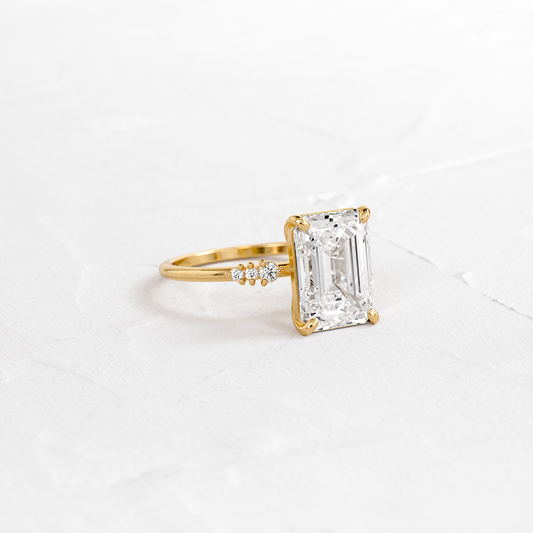 Solitaire-Oval Lab Grown Diamond Engagement Ring