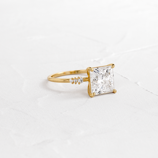 Solitaire-Oval Lab Grown Diamond Engagement Ring