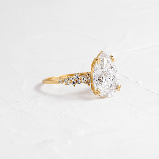 Solitaire-Oval Lab Grown Diamond Engagement Ring