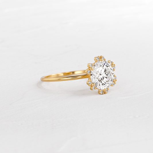 Solitaire-Oval Lab Grown Diamond Engagement Ring