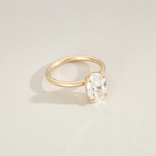 Solitaire-Oval Lab Grown Diamond Engagement Ring