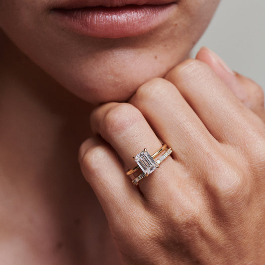 Solitaire-Oval Lab Grown Diamond Engagement Ring