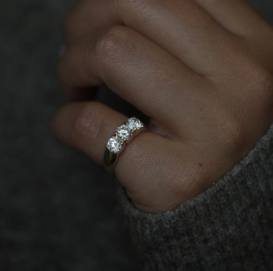 Eternal Elegance: 1.50 TCW Round Lab-Grown Diamond Trio Wedding Band 2
