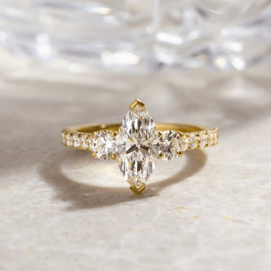 Solitaire-Oval Lab Grown Diamond Engagement Ring