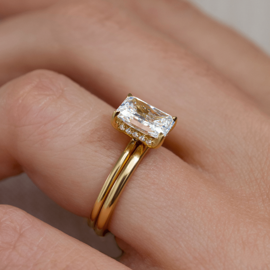 Hidden Halo-Round Lab Grown Diamond Engagement Ring