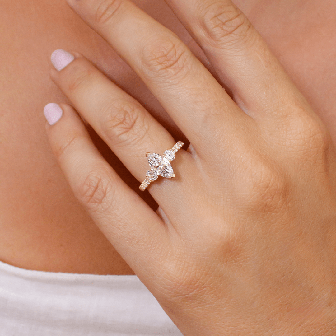 Solitaire-Oval Lab Grown Diamond Engagement Ring
