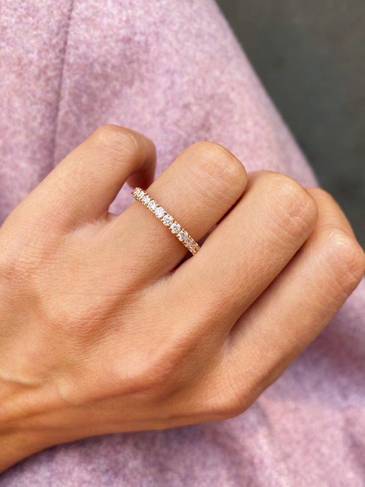 Elegant 0.7 TCW Round Lab-Grown Diamond Eternity Band 2