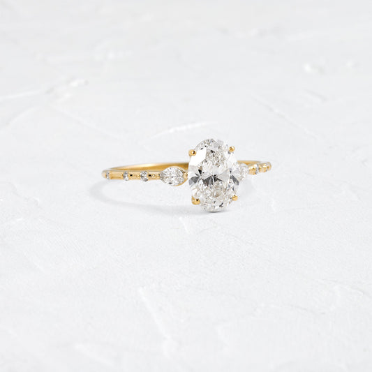 Solitaire-Oval Lab Grown Diamond Engagement Ring