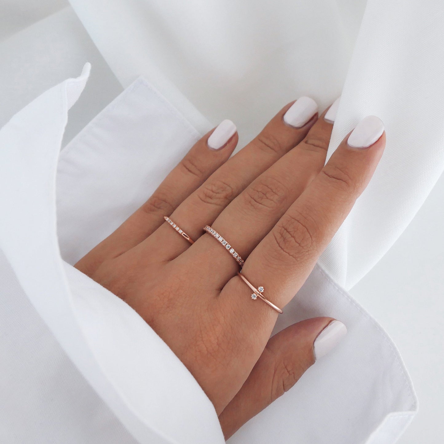 Eternal Gold Round Lab-Grown Diamond 0.10 TCW Wedding Band 9