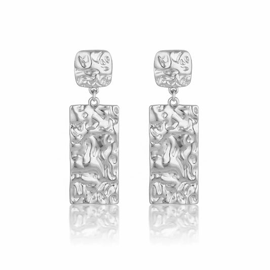 Elegant Textured Gold Rectangular Earrings 2