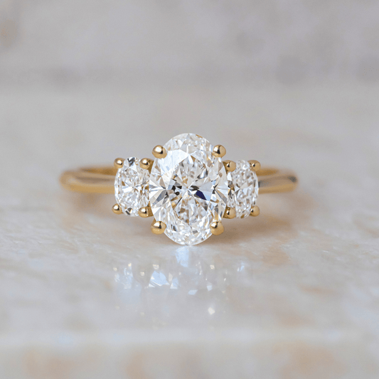 Solitaire-Oval Lab Grown Diamond Engagement Ring