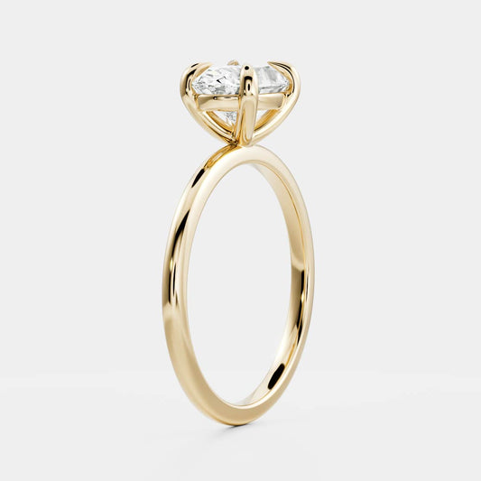 Solitaire- 1.0 CT Oval Moissanite Engagement Ring
