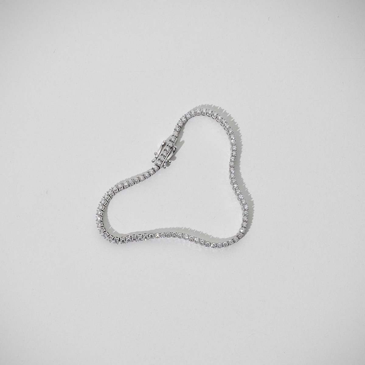 Radiant Elegance: 4.0 TCW Round Lab-Grown Diamond Tennis Bracelet 7