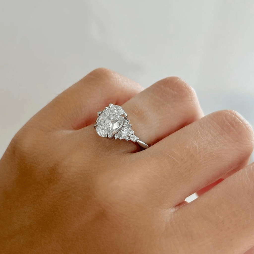 Solitaire-Oval Lab Grown Diamond Engagement Ring