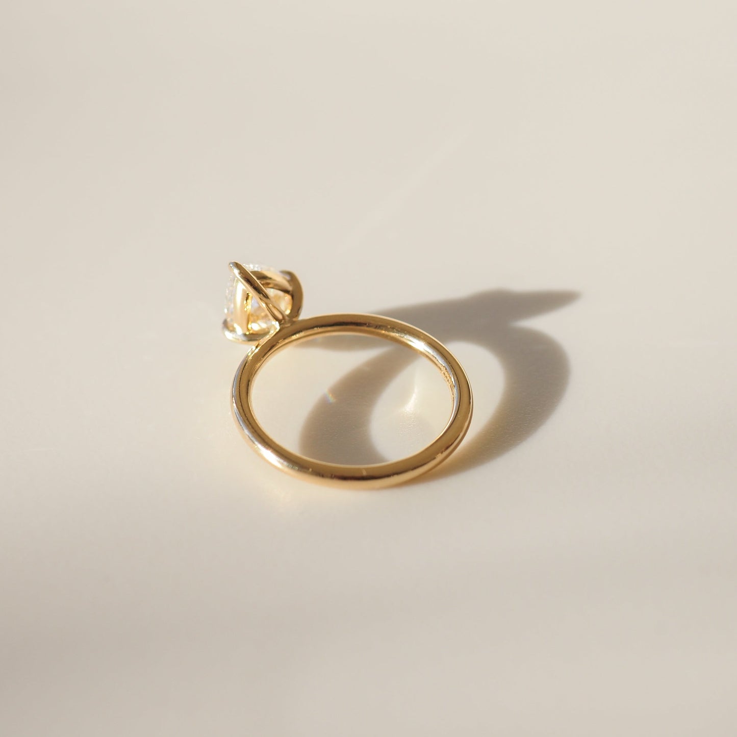 1.50 CT Pear-Shaped Lab-Grown Diamond Solitaire Engagement Ring in Gold 4