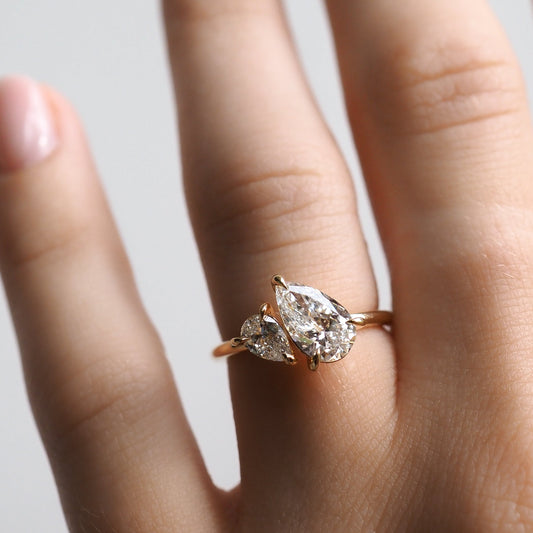Elegant 1.50 CT Pear Cut Lab Grown Diamond Engagement Ring 1