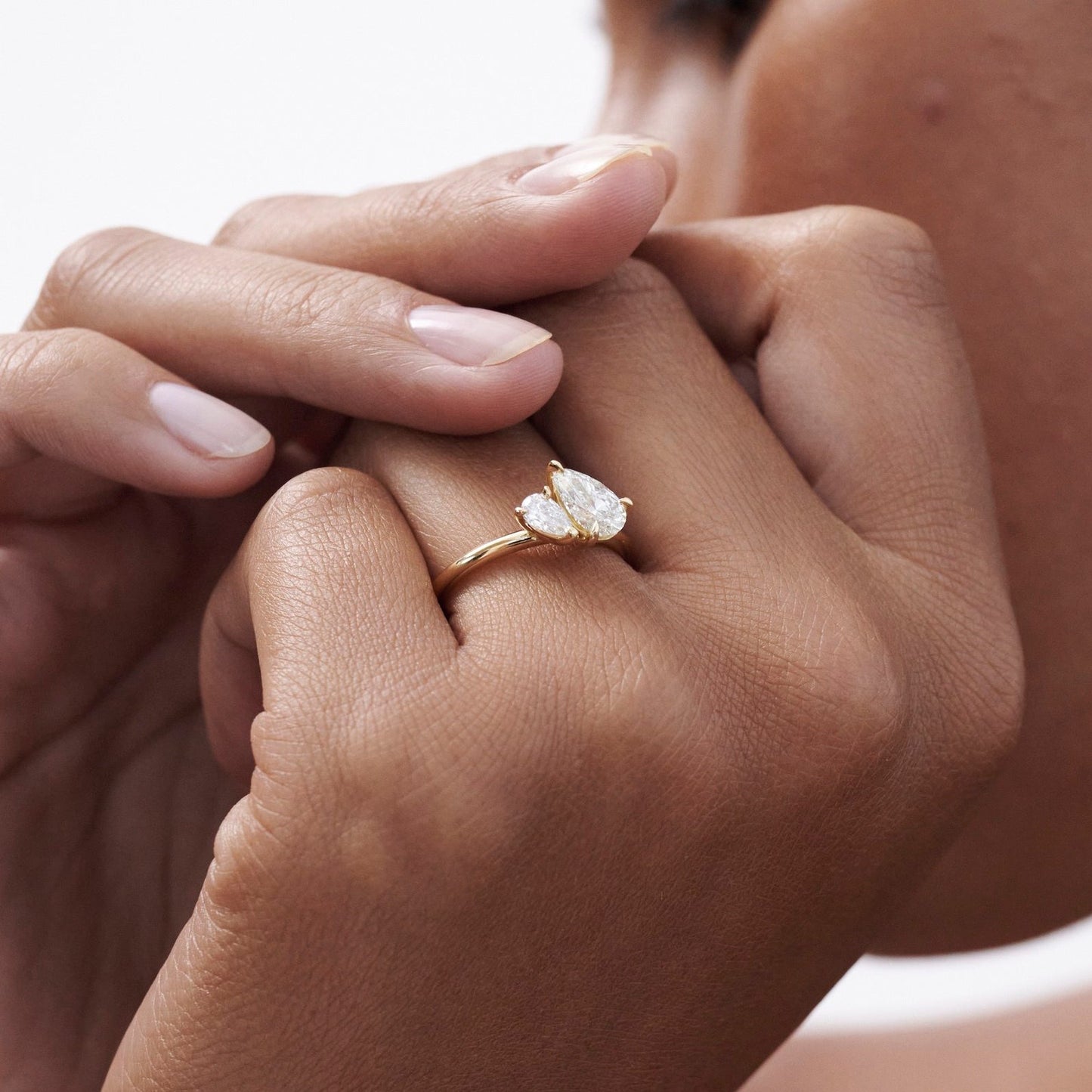 Elegant 1.50 CT Pear Cut Lab Grown Diamond Engagement Ring 4