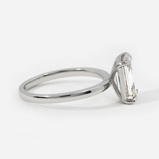 Solitaire-Oval Lab Grown Diamond Engagement Ring