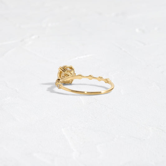 Solitaire-Oval Lab Grown Diamond Engagement Ring