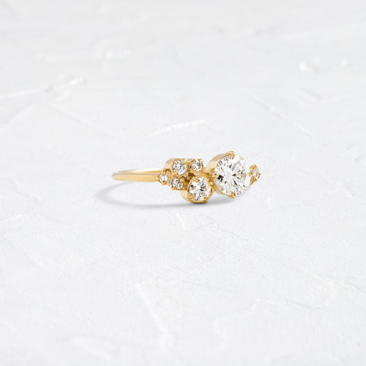 Solitaire-Oval Lab Grown Diamond Engagement Ring