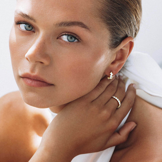 0.45 TCW Baguette Lab-Grown Diamond Gold Hoop Earrings 2