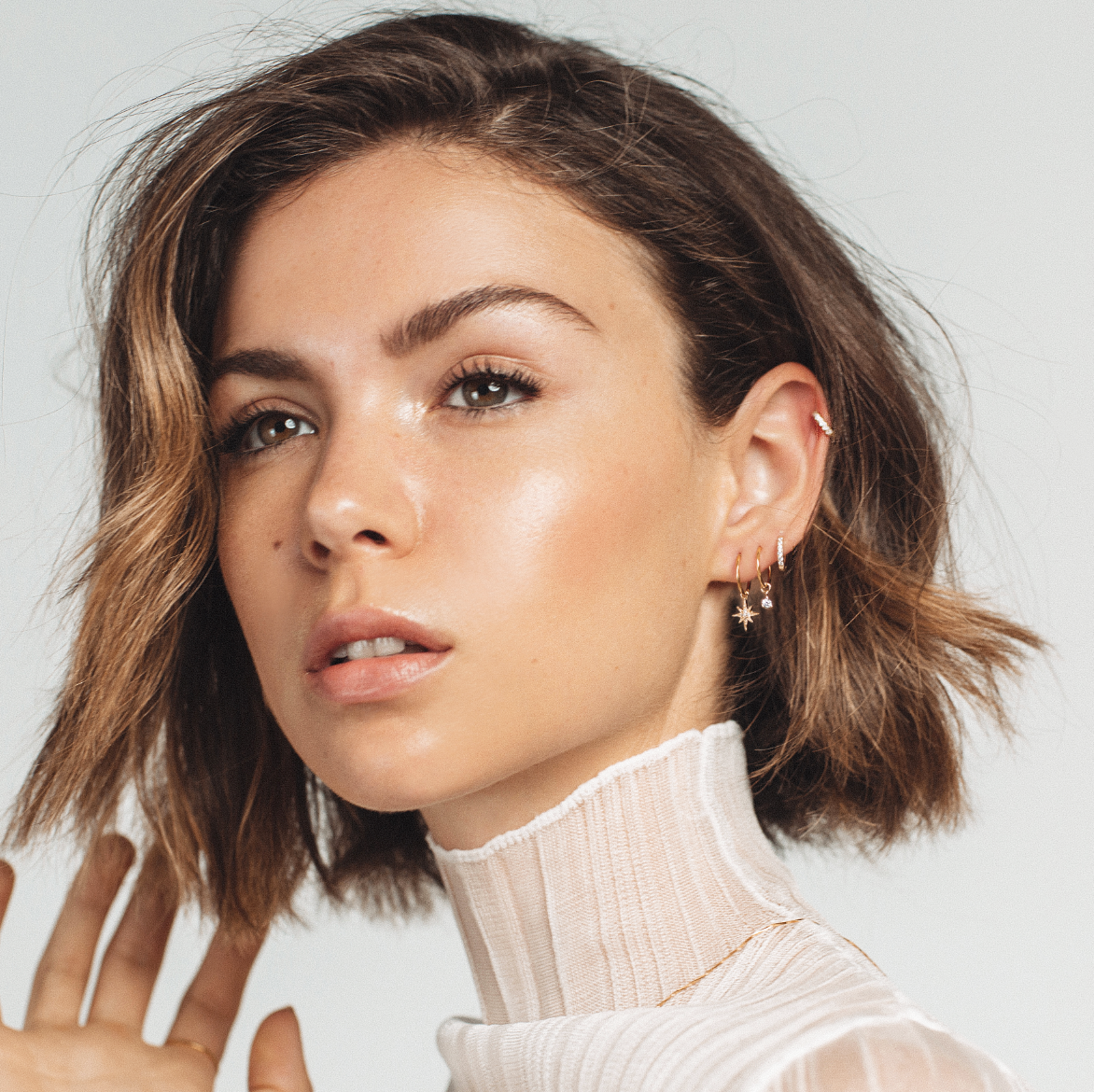 0.02 TCW Round Lab Grown Diamond Starburst Hoop Earrings 7