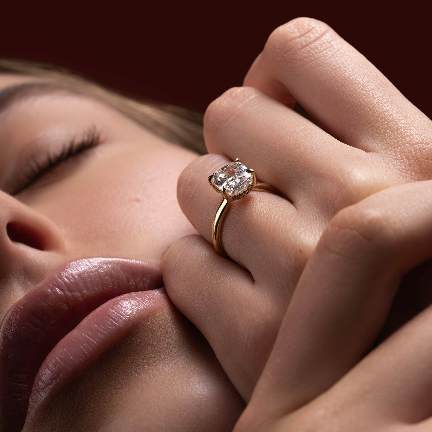 Solitaire-Oval Lab Grown Diamond Engagement Ring