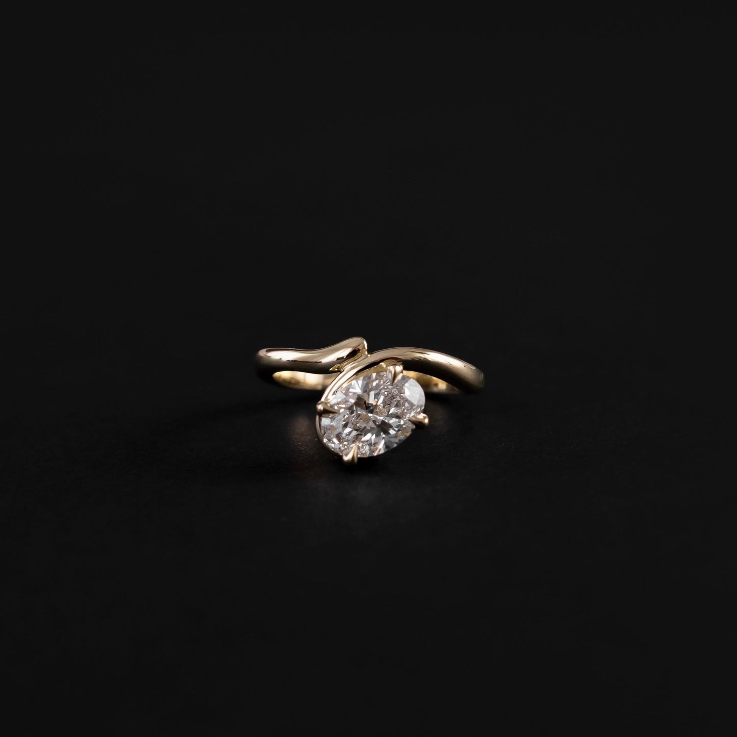 Solitaire Curved Shank-Oval Lab Grown Diamond Engagement Ring