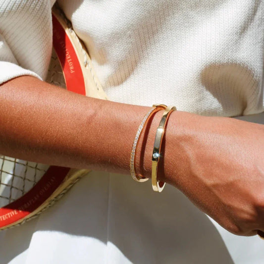 Elegant 0.05 TCW Round Lab Grown Diamond Open Cuff Bracelet 2