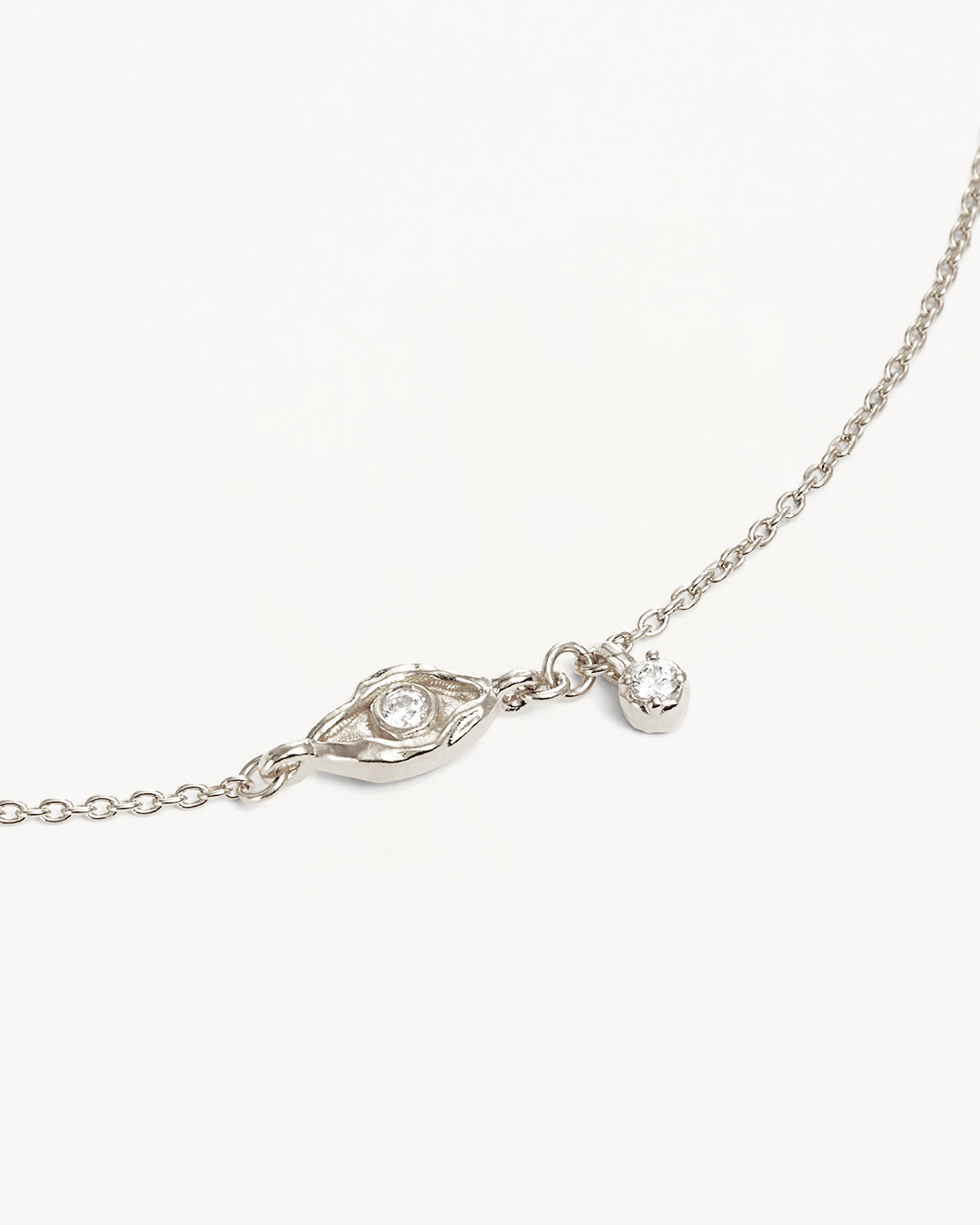 Radiant 0.10 TCW Round Lab-Grown Diamond Evil Eye Bracelet 8