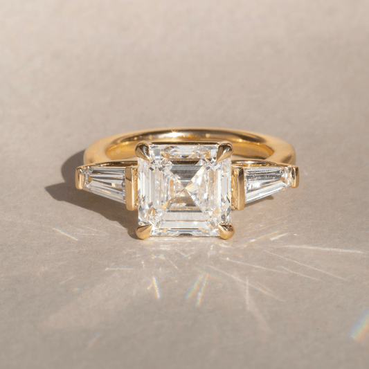 Solitaire-Oval Lab Grown Diamond Engagement Ring
