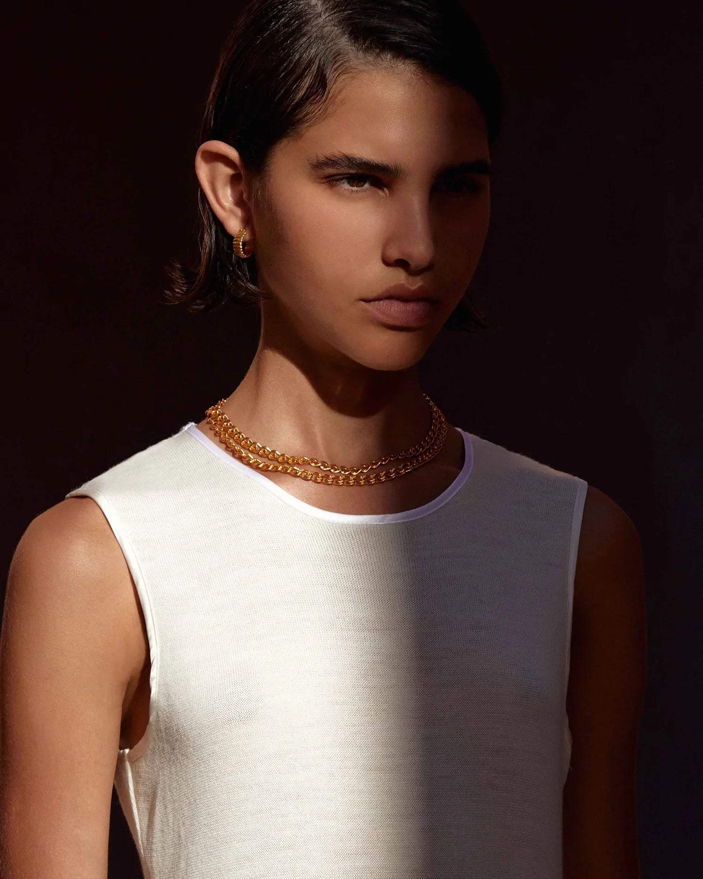 Elegant Gold Ribbed Hoop Earrings 12