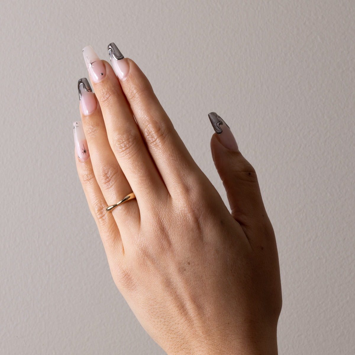 Soft Crossover Wedding Band