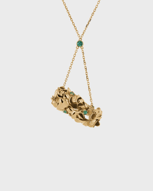 Round Emerald lab Made Diamond Criss Cross Necklace 2