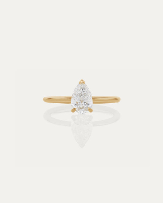 Solitaire-Oval Lab Grown Diamond Engagement Ring