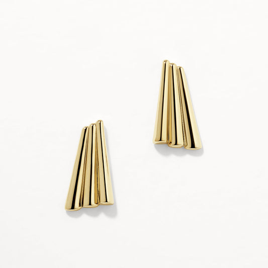 Golden Elegance Pleated Stud Earrings 1