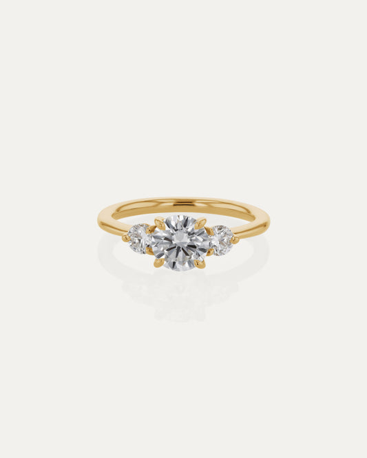Solitaire-Oval Lab Grown Diamond Engagement Ring
