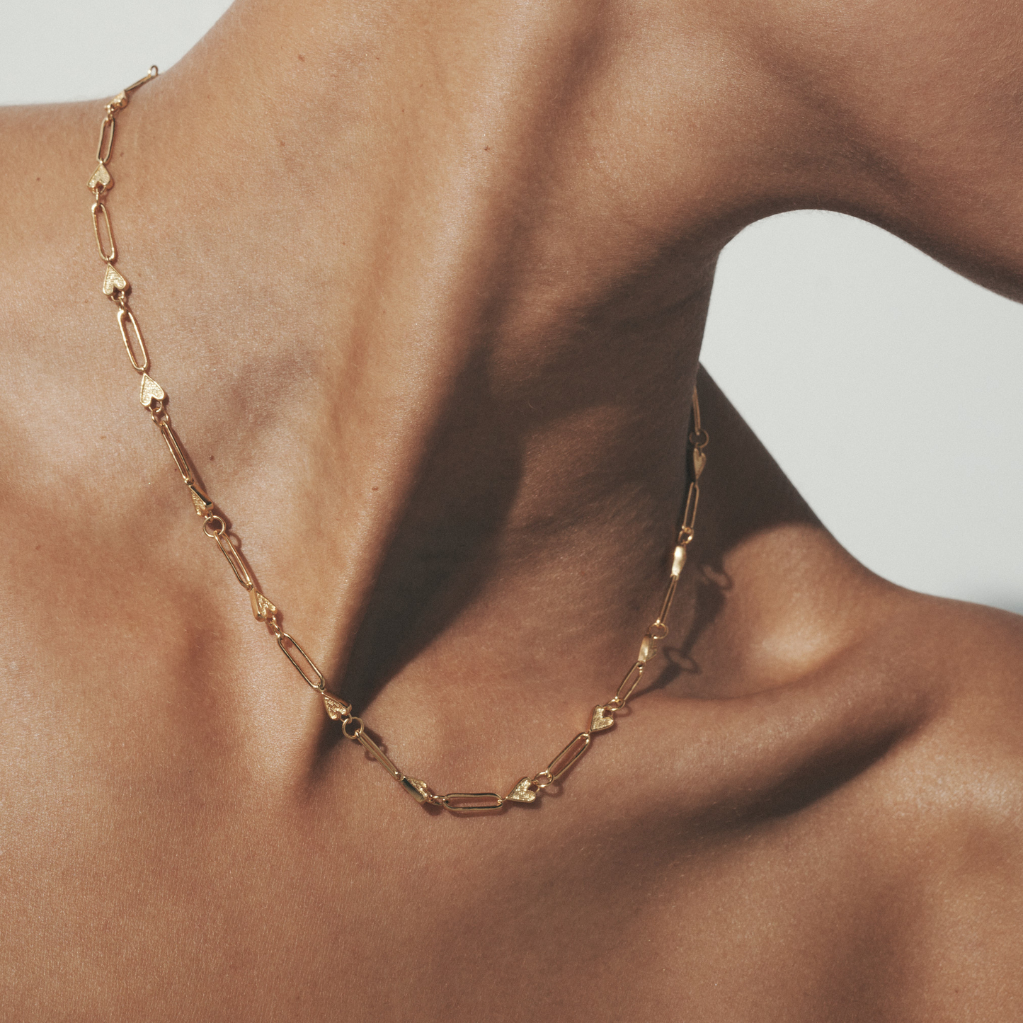 Radiant Heart Link Gold Necklace 4