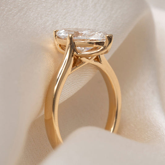 Solitaire Compass Prong-2.0 CT Marquise Lab Grown Diamond Engagement Ring