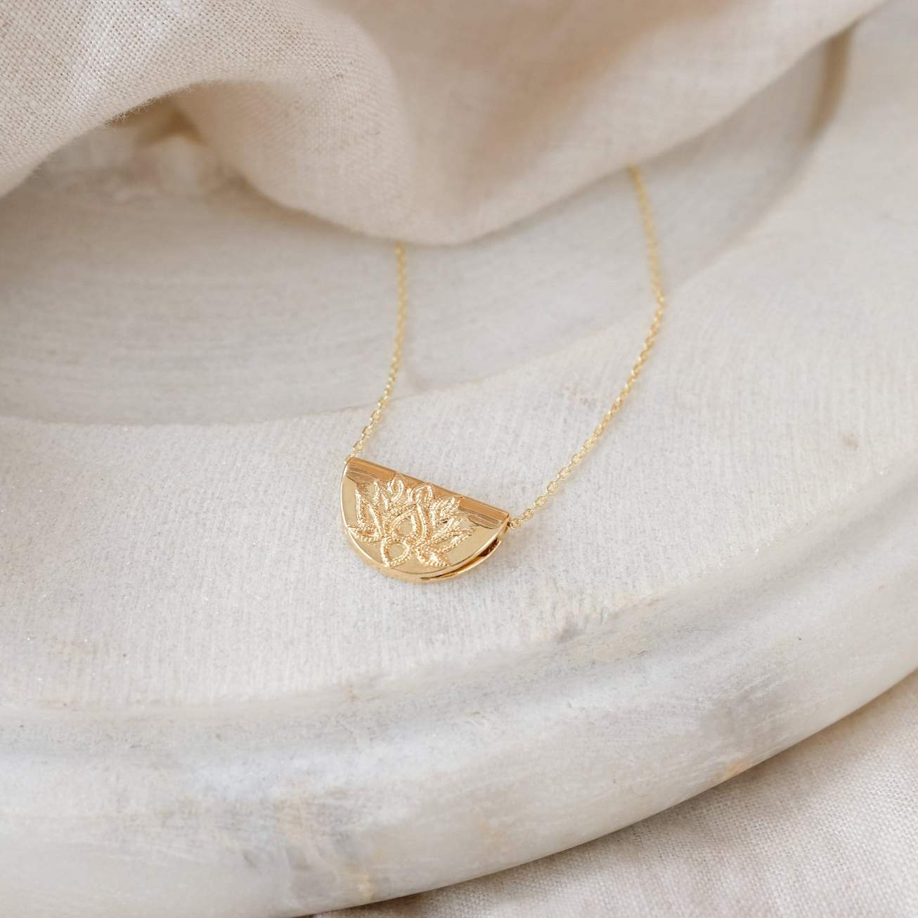 Elegant Lotus Pendant Necklace in Gold Finish