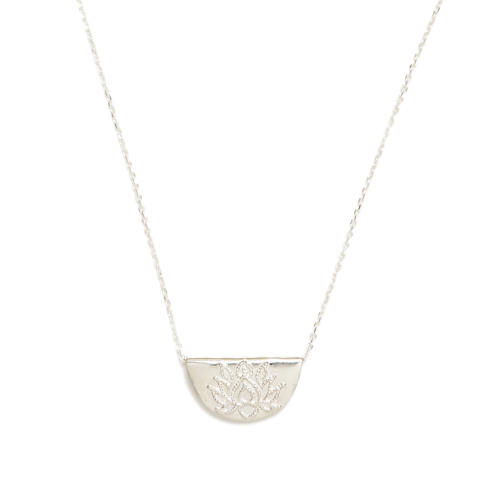 Simple Classic Lotus Design Necklace