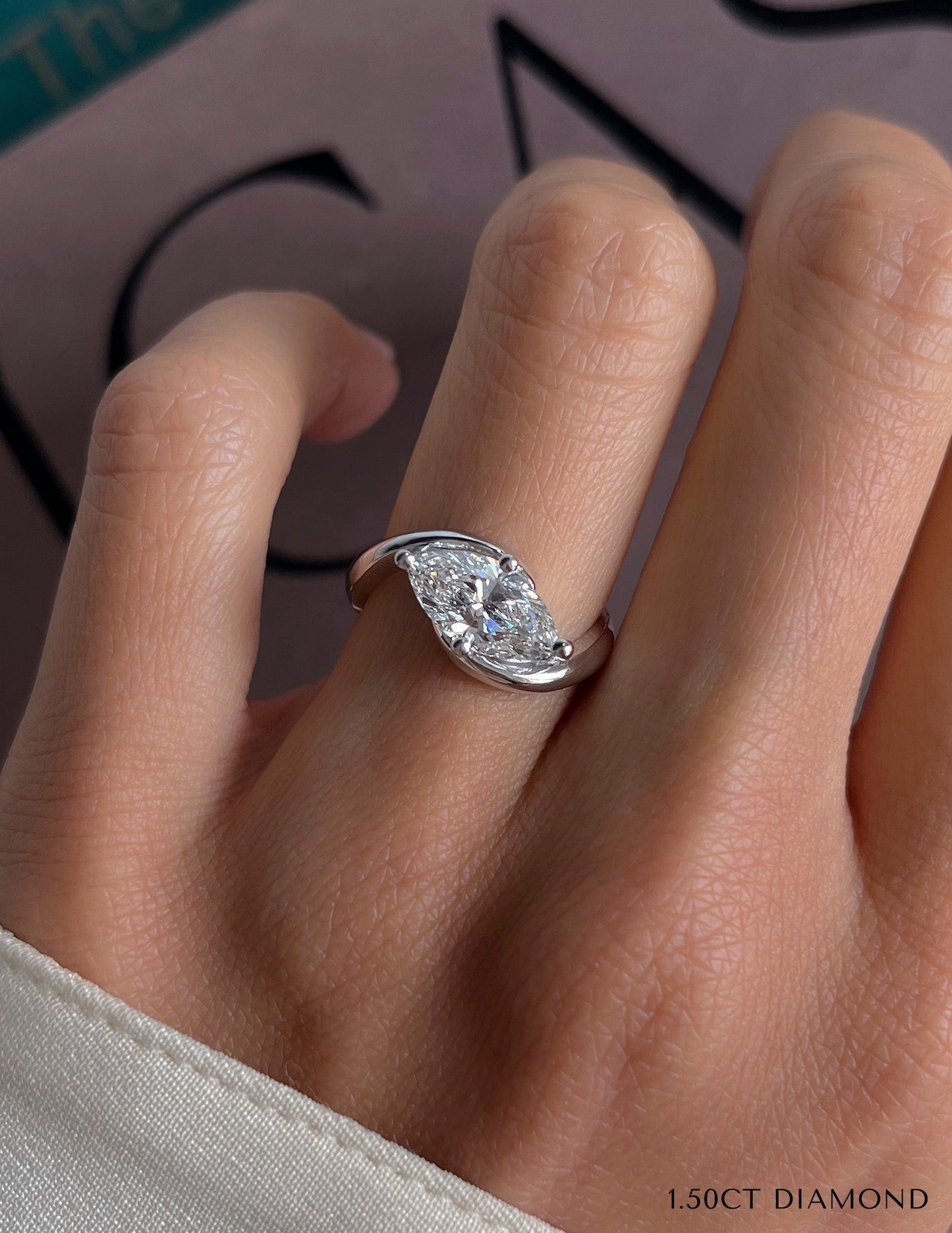 Solitaire-Oval Lab Grown Diamond Engagement Ring